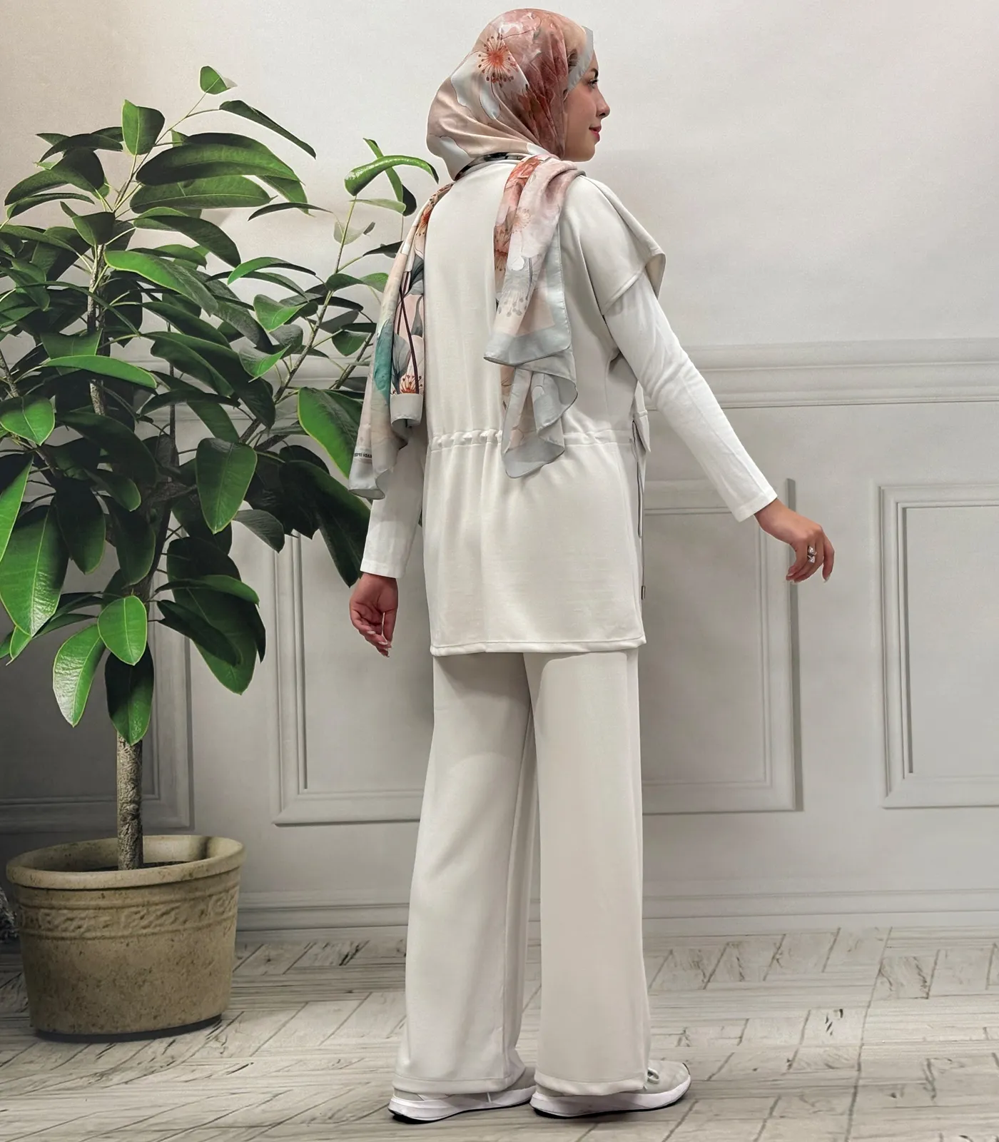 yeleklı-takım-krem-2